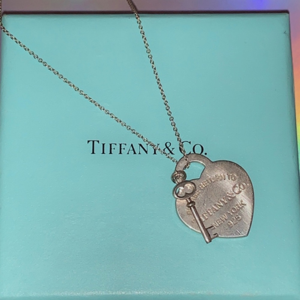 Tiffany & Co. Return to Tiffany Heart Tag Key